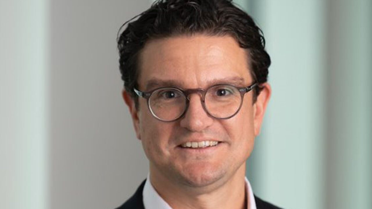 Photo illustrant Patrick Carré VP CRT