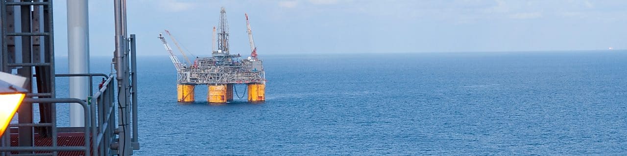 Plate-forme flottante en eau profonde dans le golfe du Mexique