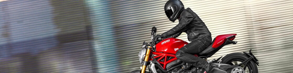 Découvrez dès maintenant notre Huile moteur de qualité supérieure pour motos